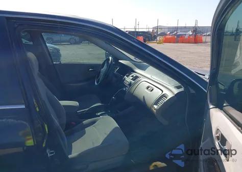 2002 Honda Accord 2.3 Ex/2.3 Se из США, поврежденный, VIN 1HGCG66802A106598